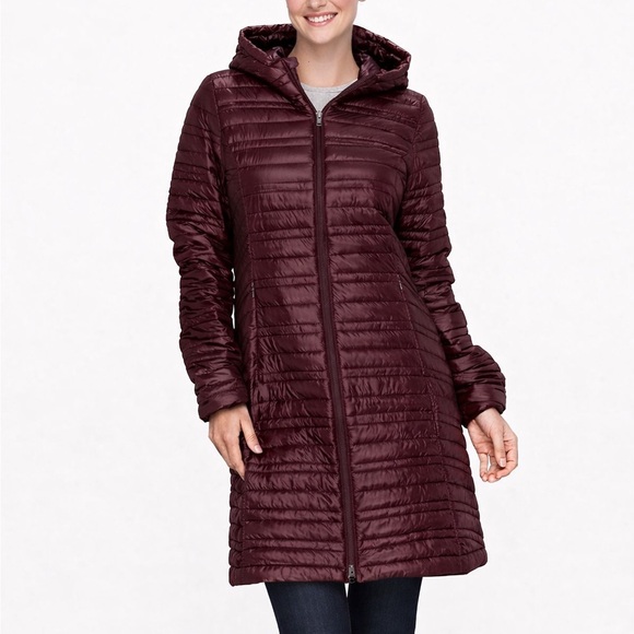 Patagonia Jackets & Blazers - Patagonia Ultralight Fiona Parka Women’s Medium Maroon Hooded Lightweight Warm